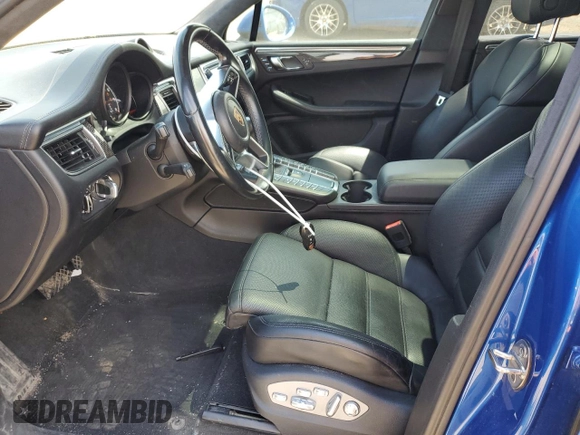 2017 Porsche Macan Turbo with VIN WP1AF2A59HLB60007, listed as a Copart auction lot 58046935 with 183,683 mi miles and Salvage title. Bid and sale history available at DreamBid. Image 7.