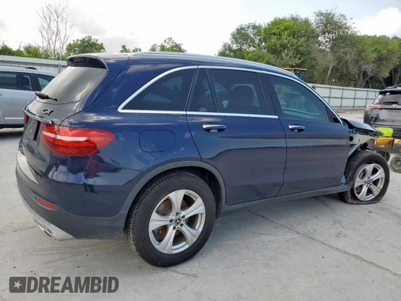 2018 Mercedes-Benz GLC 300 z VIN WDC0G4JB5JV078484, wystawiony jako Copart lot #58622385 z przebiegiem 75 949 mil mil oraz Szkoda całkowita • Salvage title. Historia ofert i sprzedaży dostępna na DreamBid. Obrazek 3.
