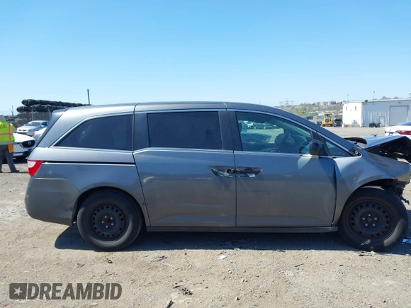 2013 Honda Odyssey LX with VIN 5FNRL5H23DB056331, listed as a IAAI auction lot 42069564 with Not Provided miles and . Bid and sale history available at carsss.com. Image 12.