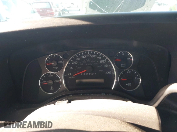 2020 Chevrolet Express Cargo z VIN 1GCWGAFP0L1242088, wystawiony jako IAAI lot #42145895 z przebiegiem Nie podano mil oraz . Historia ofert i sprzedaży dostępna na DreamBid. Obrazek 7.
