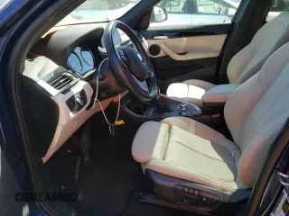 2018 BMW X1 sDrive28i with VIN WBXHU7C33J5L06428, listed as a Copart auction lot 48210333 with 33,965 mi miles. Bid and sale history available at carsss.com. Image 7.