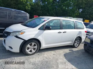 2017 Toyota Sienna L z VIN 5TDZZ3DC2HS791742, wystawiony jako IAAI lot #42254128 z przebiegiem 236 332 mil mil oraz . Historia ofert i sprzedaży dostępna na DreamBid. Obrazek 14.