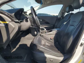 2014 Hyundai Azera with VIN KMHFG4JG2EA359243, listed as a Copart auction lot 87124854 with 256,755 mi miles and Clean title. Bid and sale history available at DreamBid. Image 7.