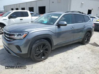 2022 Volkswagen Atlas SE z VIN 1V2KR2CA0NC521707, wystawiony jako Copart lot #53720975 z przebiegiem 52 525 mil mil oraz Szkoda całkowita • Salvage title. Historia ofert i sprzedaży dostępna na DreamBid. Obrazek 1.