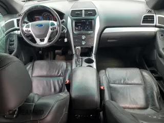 2014 Ford Explorer XLT with VIN 1FM5K7D82EGA42382, listed as a Copart auction lot 54776895 with 132,771 mi miles and Salvage Title. Bid and sale history available at DreamBid. Image 8.