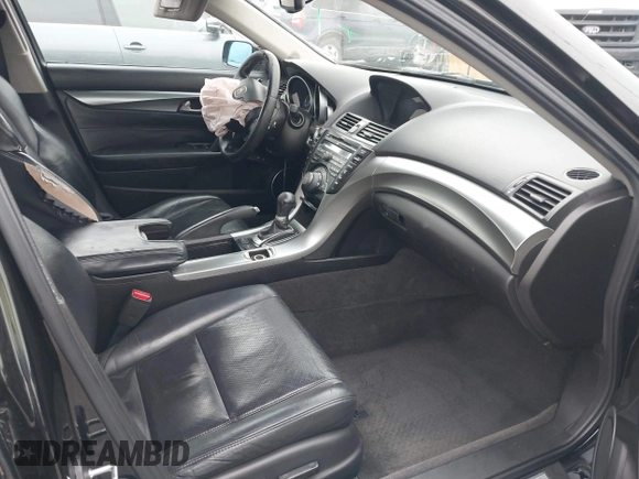 2010 Acura TL Technology z VIN 19UUA8F52AA020201, wystawiony jako IAAI lot #42367882 z przebiegiem 250 497 mil mil oraz . Historia ofert i sprzedaży dostępna na DreamBid. Obrazek 5.