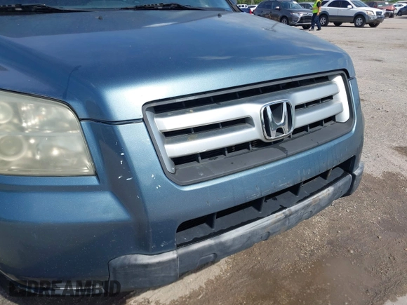 2006 Honda Pilot LX z VIN 5FNYF28146B003827, wystawiony jako IAAI lot #42170590 z przebiegiem 261 506 mil mil oraz . Historia ofert i sprzedaży dostępna na DreamBid. Obrazek 6.