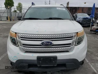 2014 Ford Explorer XLT z VIN 1FM5K7D85EGA32932, wystawiony jako Copart lot #52799695 z przebiegiem 135 670 mil mil oraz Szkoda całkowita • Salvage title. Historia ofert i sprzedaży dostępna na DreamBid. Obrazek 5.