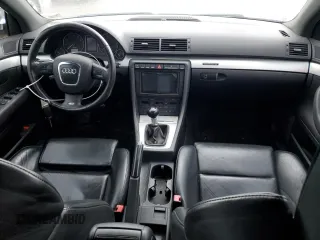 2007 Audi S4 z VIN WAUGL78E67A190905, wystawiony jako Copart lot #72814404 z przebiegiem 141 673 mil mil oraz Tytuł czysty. Historia ofert i sprzedaży dostępna na DreamBid. Obrazek 8.