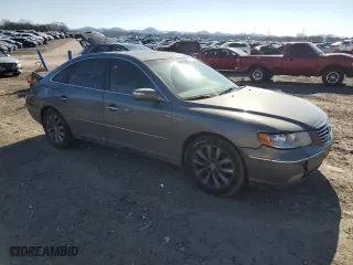2007 Hyundai Azera SE with VIN KMHFC46F97A160009, listed as a Copart auction lot 42641185 with 265,055 mi miles and Clean Title. Bid and sale history available at carsss.com. Image 4.
