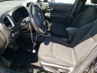 2016 Jeep Renegade Latitude with VIN ZACCJBBT3GPD87712, listed as a Copart auction lot 61393394 with 63,791 mi miles and Salvage Title. Bid and sale history available at DreamBid. Image 7.