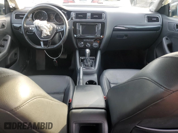 2016 Volkswagen Jetta SEL with VIN 3VWL17AJ3GM309914, listed as a Copart auction lot 51681525 with 132,154 mi miles and Salvage title. Bid and sale history available at DreamBid. Image 8.