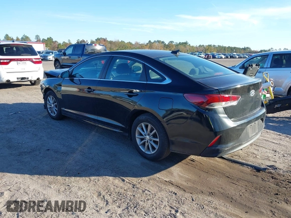 2018 Hyundai Sonata SE with VIN 5NPE24AF8JH727658, listed as a IAAI auction lot 41020748 with 134,254 mi miles and . Bid and sale history available at DreamBid. Image 3.