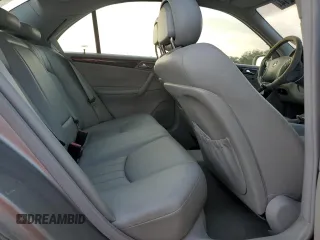 2005 Mercedes-Benz C 320 with VIN WDBRF64J55F636329, listed as a Copart auction lot 84630214 with 100,930 mi miles and Clean Title. Bid and sale history available at DreamBid. Image 10.