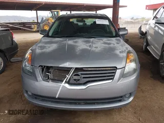 2009 Nissan Altima SL with VIN 1N4AL21E79N444273, listed as a IAAI auction lot 41921375 with 137,586 mi miles and . Bid and sale history available at DreamBid. Image 11.