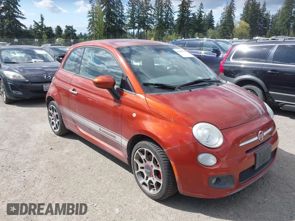 2013 FIAT 500 Sport with VIN 3C3CFFBR2DT752905, listed as a IAAI auction lot 42088566 with 82,711 mi miles. Bid and sale history available at carsss.com. Image 1.