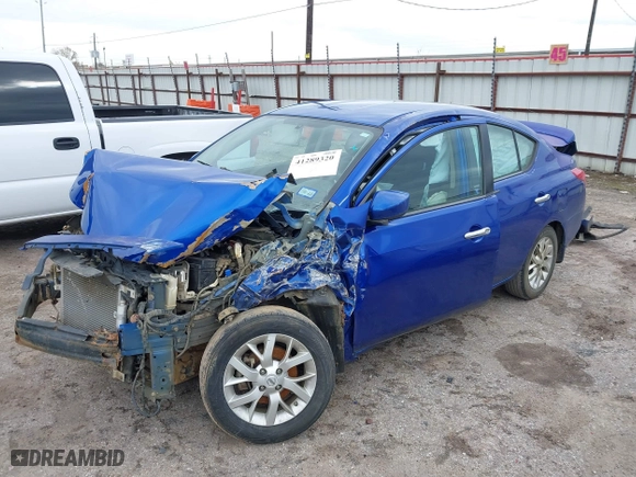 2015 Nissan Versa S Plus with VIN 3N1CN7AP1FL939806, listed as a IAAI auction lot 41289320 with 1 mi miles. Bid and sale history available at carsss.com. Image 18.