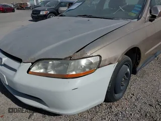 2001 Honda Accord LX with VIN 1HGCG66521A022612, listed as a IAAI auction lot 39372406 with Not provided miles and . Bid and sale history available at DreamBid. Image 6.