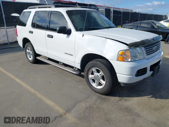 2005 Ford Explorer XLT z VIN 1FMZU63W25ZA20845, wystawiony jako IAAI lot #41790447 z przebiegiem 130 117 mil mil oraz . Historia ofert i sprzedaży dostępna na DreamBid. Obrazek 1.