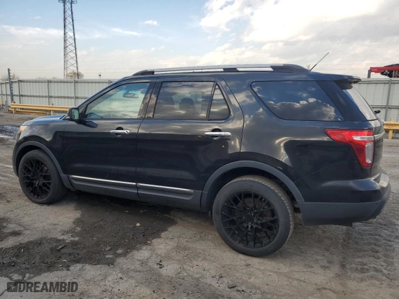 2015 Ford Explorer XLT with VIN 1FM5K7D83FGB52844, listed as a Copart auction lot 50810705 with 208,822 mi miles and Clean Title. Bid and sale history available at carsss.com. Image 2.