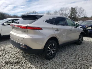 2021 Toyota Venza LE with VIN JTEAAAAH5MJ054790, listed as a Copart auction lot 47675555 with 42,120 mi miles and Salvage Title. Bid and sale history available at carsss.com. Image 3.