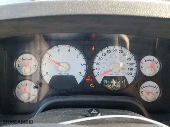 2007 Dodge Ram 1500 SLT with VIN 1D7HU18287S239402, listed as a Copart auction lot 52320325 with 293,933 mi miles and Clean Title. Bid and sale history available at carsss.com. Image 9.