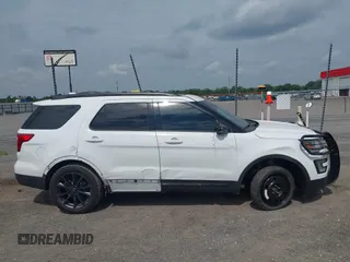 2017 Ford Explorer XLT with VIN 1FM5K8D82HGB60829, listed as a IAAI auction lot 42404369 with 73,258 mi miles and . Bid and sale history available at DreamBid. Image 13.