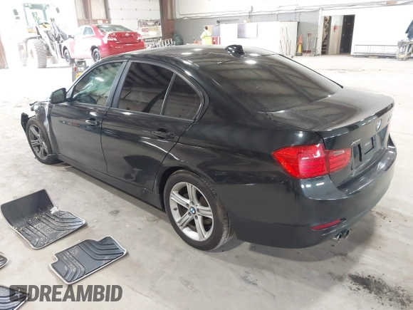 2014 BMW 3 Series 328i xDrive с VIN WBA3B5G53ENS09259, выставлен на аукционе IAAI как лот 42358472 с пробегом 152 425 миль миль и . История ставок и продаж доступна на DreamBid. Изображение 3.