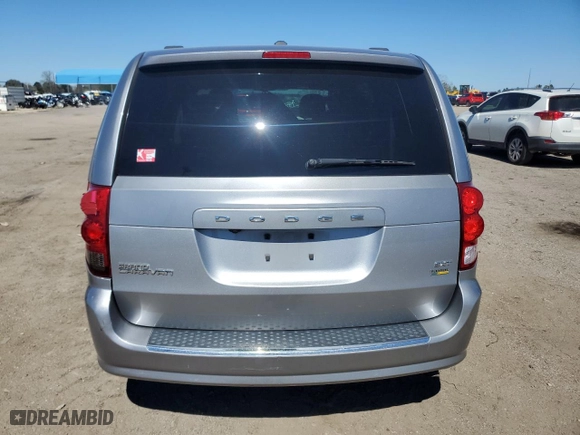2018 Dodge Grand Caravan SXT with VIN 2C4RDGCG9JR208687, listed as a Copart auction lot 47939925 with 270,383 mi miles and Non Repairable. Bid and sale history available at carsss.com. Image 6.