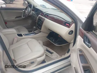 2008 Chevrolet Impala LTZ with VIN 2G1WU583689258236, listed as a IAAI auction lot 41926064 with 202,790 mi miles and . Bid and sale history available at DreamBid. Image 5.