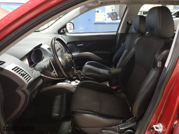 2010 Mitsubishi Outlander SE with VIN JA4AS3AW0AZ016502, listed as a Copart auction lot 86825074 with 70,202 mi miles and Salvage Title. Bid and sale history available at carsss.com. Image 7.