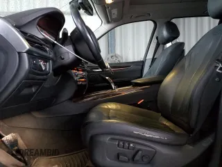 2015 BMW X5 sDrive35i with VIN 5UXKR2C57F0H39345, listed as a Copart auction lot 48373965 with 197,310 mi miles and Clean Title. Bid and sale history available at carsss.com. Image 7.
