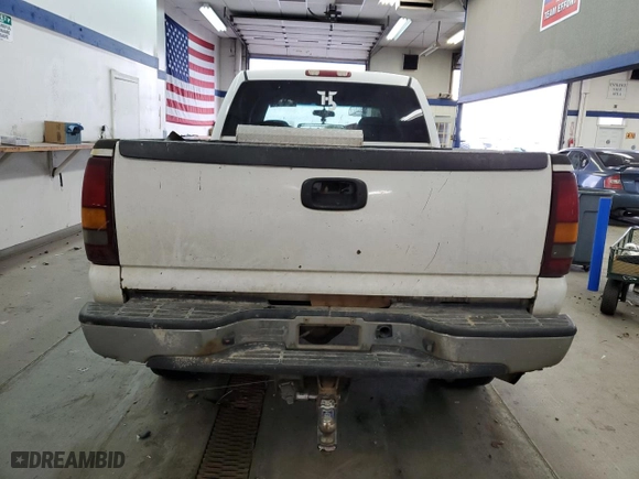 2002 GMC Sierra 2500HD SLE with VIN 1GTHK23U42F250106, listed as a Copart auction lot 78956564 with 244,589 mi miles and Salvage Title. Bid and sale history available at carsss.com. Image 6.