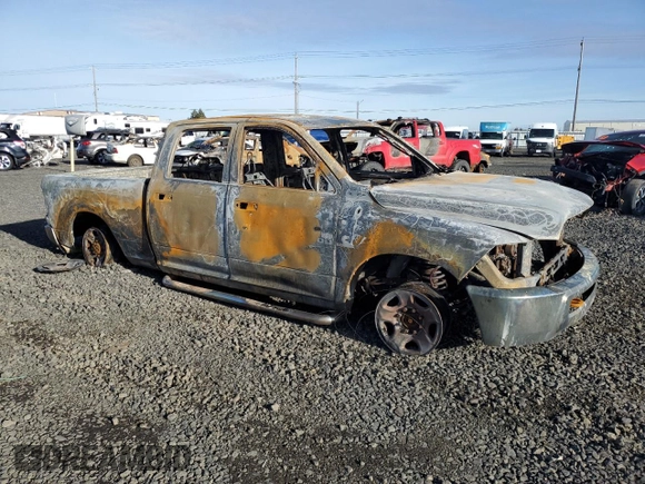 2013 Ram 2500 Tradesman z VIN 3C6UR5CL3DG518042, wystawiony jako Copart lot #49459335 z przebiegiem Nie podano mil oraz Szkoda całkowita • Salvage title. Historia ofert i sprzedaży dostępna na DreamBid. Obrazek 4.