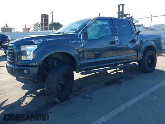 2016 Ford F-150 XL with VIN 1FTEW1CG4GKE46007, listed as a IAAI auction lot 41342218 with 211,015 mi miles and . Bid and sale history available at carsss.com. Image 2.