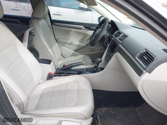 2017 Volkswagen Passat R-Line w/Comfort Pkg with VIN 1VWDT7A31HC072889, listed as a IAAI auction lot 41725530 with 104,304 mi miles. Bid and sale history available at carsss.com. Image 5.