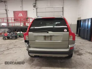2008 Volvo XC90 I6 with VIN YV4CM982681440304, listed as a IAAI auction lot 41815063 with 206,926 mi miles. Bid and sale history available at carsss.com. Image 16.