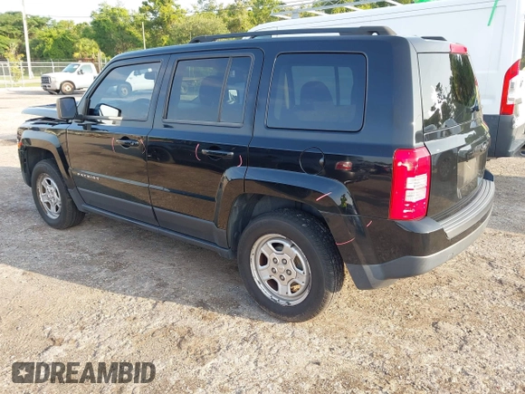 2014 Jeep Patriot Sport with VIN 1C4NJPBA3ED720412, listed as a IAAI auction lot 42390785 with 215,446 mi miles and . Bid and sale history available at DreamBid. Image 3.