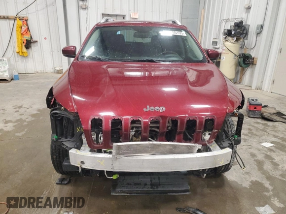 2018 Jeep Cherokee Overland with VIN 1C4PJMJXXJD617222, listed as a Copart auction lot 52100155 with 110,771 mi miles and Clean title. Bid and sale history available at DreamBid. Image 5.
