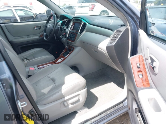 2007 Toyota Highlander w/3rd Row z VIN JTEDP21A270136538, wystawiony jako IAAI lot #41968025 z przebiegiem 112 064 mil mil oraz . Historia ofert i sprzedaży dostępna na DreamBid. Obrazek 5.