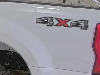 2019 Ford F-350 Platinum с VIN 1FT7W3BTXKED68083, выставлен на аукционе IAAI как лот 42602897 с пробегом 201 348 миль миль и . История ставок и продаж доступна на DreamBid. Изображение 15.