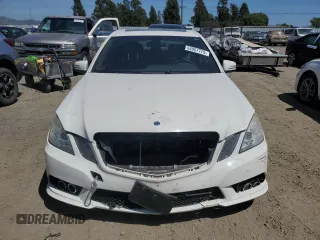 2010 Mercedes-Benz E-Class E 350 Luxury with VIN WDDHF5GB1AA052938, listed as a Copart auction lot 54957775 with 113,996 mi miles and Salvage Title. Bid and sale history available at carsss.com. Image 5.