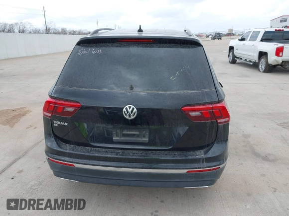 2020 Volkswagen Tiguan SE with VIN 3VV3B7AX7LM067046, listed as a IAAI auction lot 41697405 with 53,573 mi miles and . Bid and sale history available at DreamBid. Image 16.