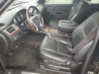 2012 Cadillac Escalade Luxury z VIN 1GYS4BEF1CR273500, wystawiony jako Copart lot #56650745 z przebiegiem 186 492 mil mil oraz Szkoda całkowita • Salvage title. Historia ofert i sprzedaży dostępna na DreamBid. Obrazek 7.