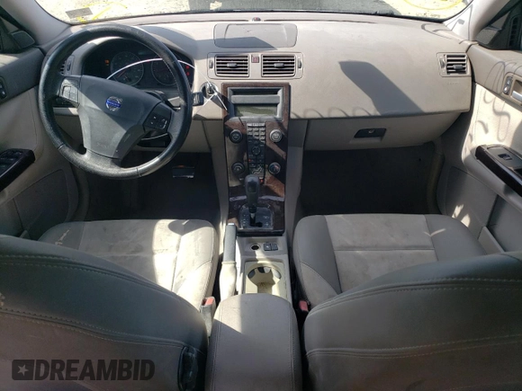 2006 Volvo S40 2.4L with VIN YV1MS382462213723, listed as a Copart auction lot 52985855 with 215,644 mi miles and Salvage Title. Bid and sale history available at carsss.com. Image 8.