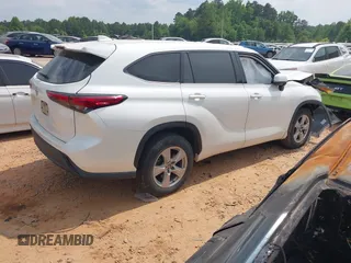 2020 Toyota Highlander L with VIN 5TDCZRAH2LS508743, listed as a IAAI auction lot 42430088 with 191,148 mi miles and . Bid and sale history available at DreamBid. Image 4.