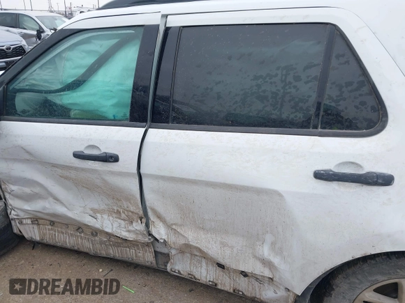 2016 Ford Explorer with VIN 1FM5K8B88GGA34833, listed as a IAAI auction lot 41614997 with 203,128 mi miles and . Bid and sale history available at carsss.com. Image 14.