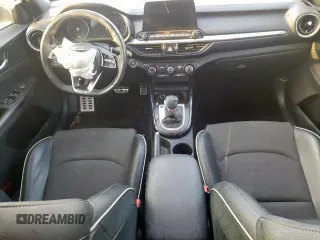 2020 Kia Forte GT-Line with VIN 3KPF34AD3LE238138, listed as a Copart auction lot 54013735 with 100,396 mi miles and Salvage Title. Bid and sale history available at DreamBid. Image 8.