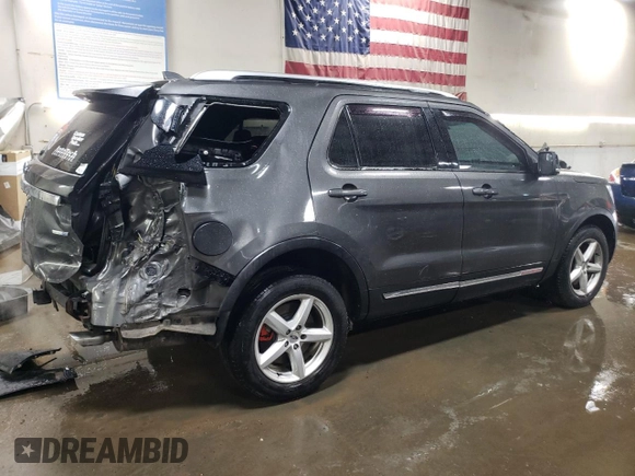 2016 Ford Explorer XLT with VIN 1FM5K8D84GGA10090, listed as a Copart auction lot 51250135 with 199,512 mi miles and Salvage Title. Bid and sale history available at carsss.com. Image 3.