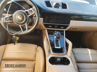 2020 Porsche Cayenne E-Hybrid Hybrid z VIN WP1AE2AY1LDA23014, wystawiony jako Copart lot #69147512 z przebiegiem 52 259 mil mil oraz . Historia ofert i sprzedaży dostępna na DreamBid. Obrazek 8.
